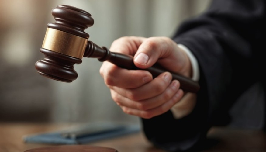Повідомлення ДБР про підозру бійцю полку «Скеля» у побитті капелана й підполковника