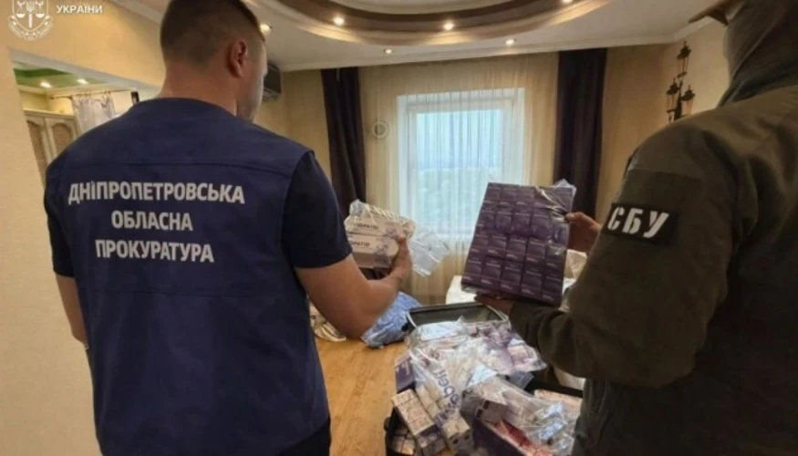 Фото з місць обшуків, опубліковані СБУ та Офісом генерального прокурора у Telegram