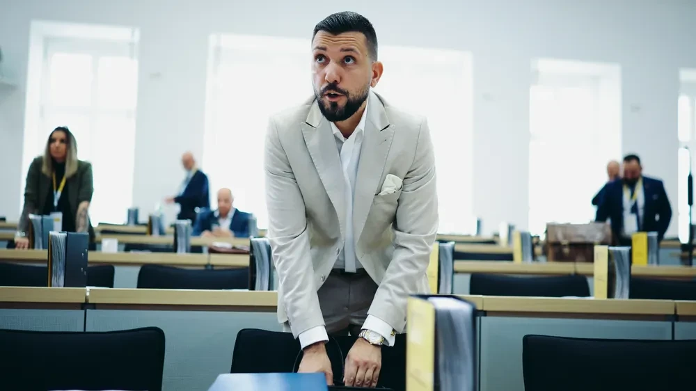 BMW відкликала пропозицію для спікера AfD: ключові факти у цифрах